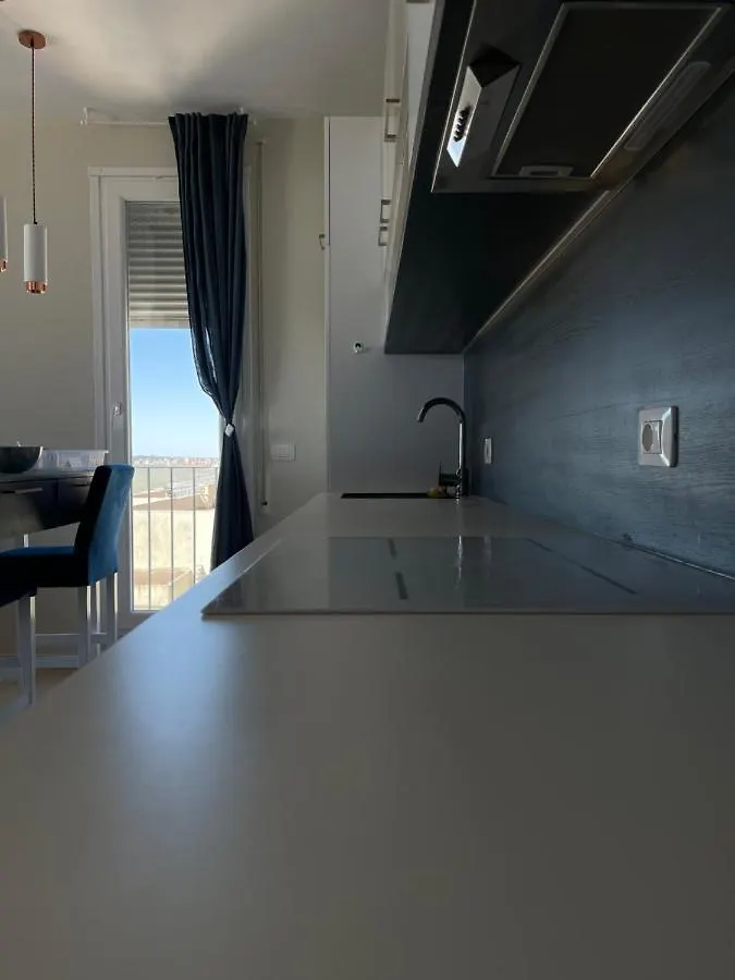 Viki Sea View Apartment Durrës